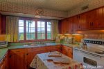 River Ranch Fully Equipped Kitchen